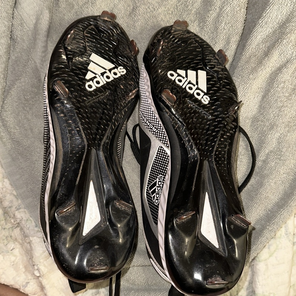 Men’s Adidas Cleats Sz 9.5 - Picture 4 of 5